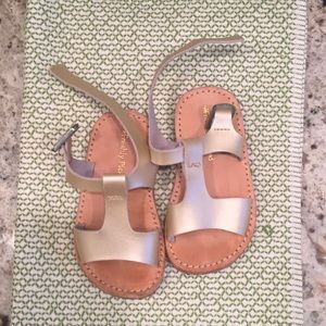 Freshly picked size 5 sandals in gold